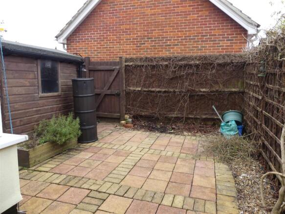 Photo 8