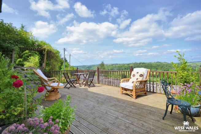 Decking / Views
