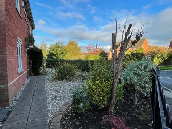 Front Garden.jpg