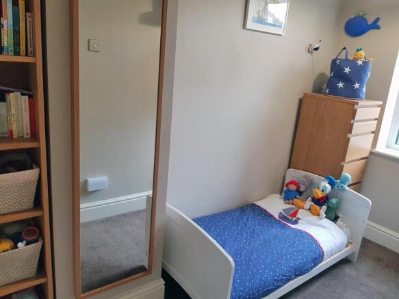 Photo 11
