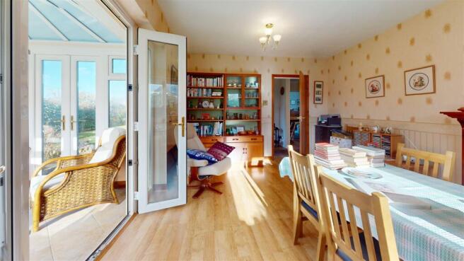Erw-Rhos-Gellifor-Office.jpg