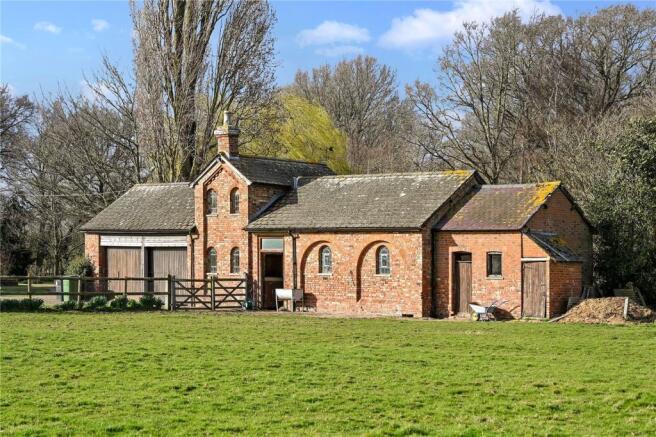 Stables/Garage