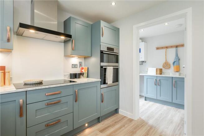 4 bed Detached for sale Image 5
