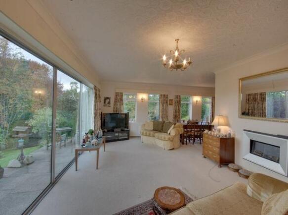 Living/Dining Room