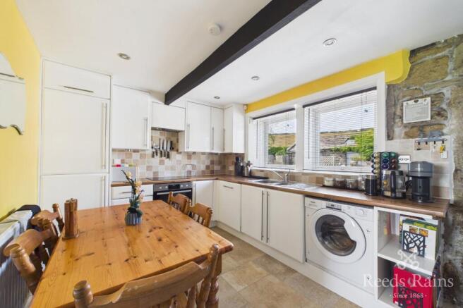 2 bed Terraced for sale Image 5