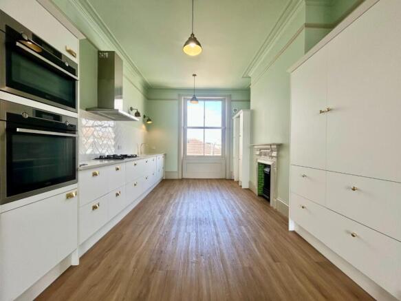 Kitchen.jpeg
