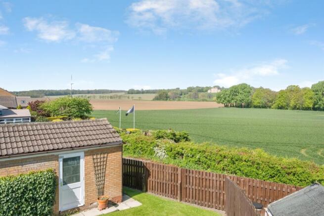 4 bed Detached for sale Image 4