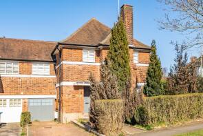 33, Brim Hill, East Finchley, London N2 0HD
