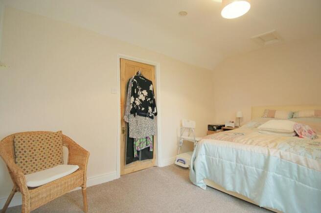 2 bed Terraced for sale Image 10
