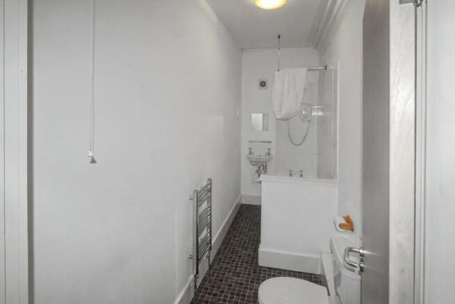 8 bed House of Multiple Occupation for sale Image 10
