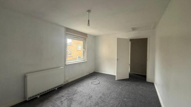 2 bed Flat to rent Image 8
