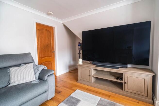 3 bed Semi-Detached for sale Image 4