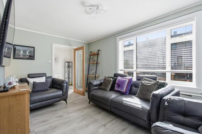 Windyknowe Crescent, Bathgate, West Lothian, EH48 2BU photo 2