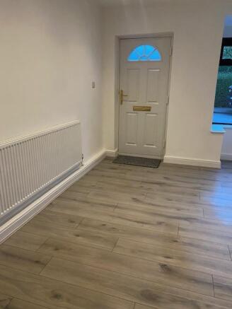 Entrance/Living Room
