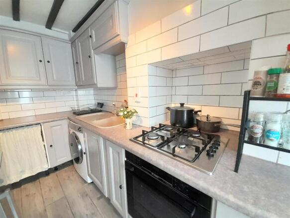 Kitchen.jpg