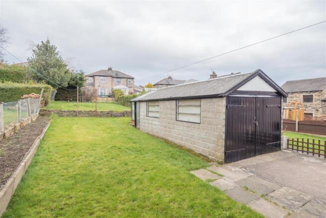 Rear Garden & Garage