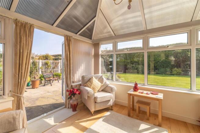 Bay Crescent 16-Conservatory A.jpg
