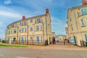 Flat 11, Clifton Court, The Parade, Walton On The Naze CO14 8EX