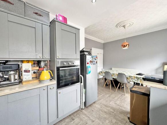 3 bed End of Terrace for sale Image 7