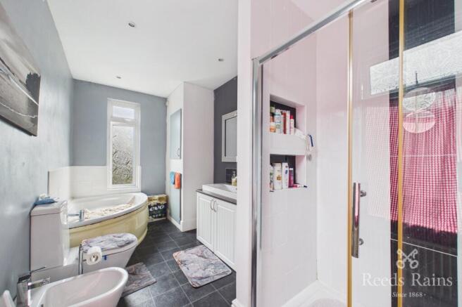 2 bed Terraced for sale Image 7