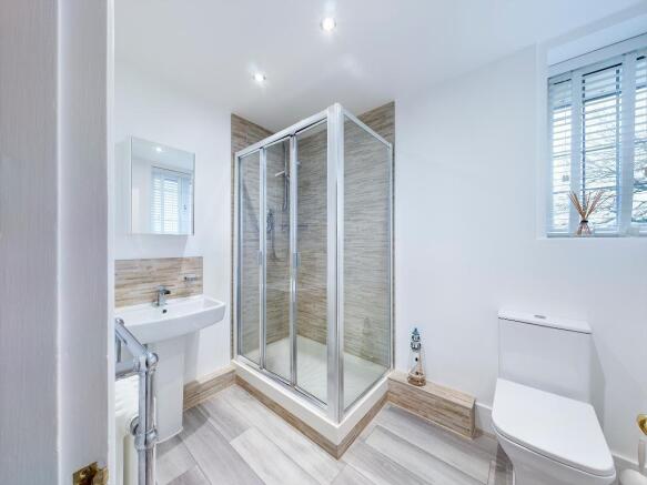 En-Suite Bedroom 3