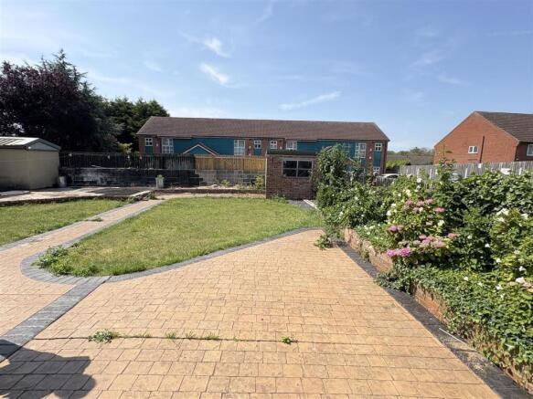 7 bed House Share to rent Image 4