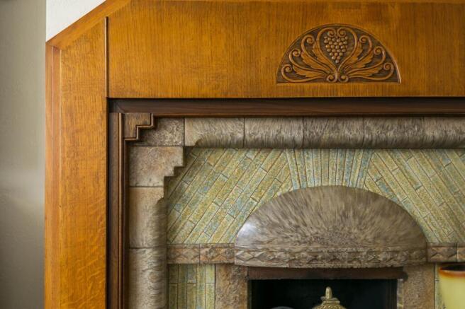 Front reception fire place