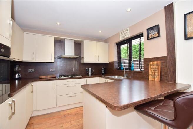 Kitchen/Dining Area