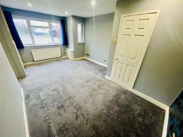 Sitting Room/Bedroom Five