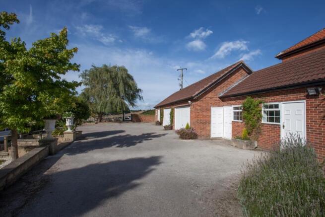 4 Car Garage