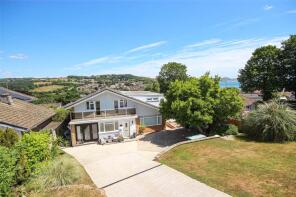 13, Clappentail Park, Lyme Regis DT7 3NB