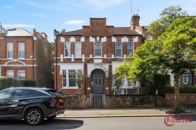 1-bed flat on Weston Park, N8, £375,000