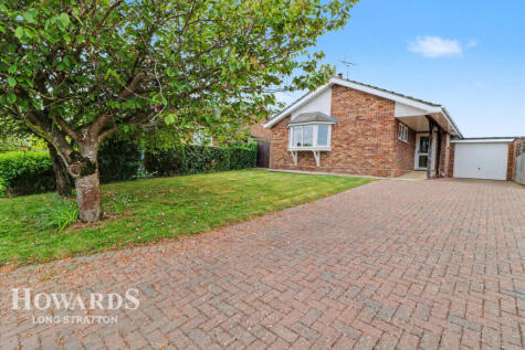Station Road, Pulham St Mary