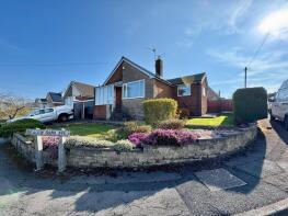 1, Meadow Bank Avenue, Reedley, Burnley BB10 2LZ