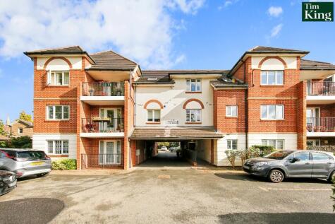 The Ridgeway, North Chingford, E4