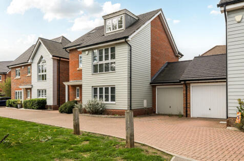 Snowdrop Gardens, Woodley, Reading, Berkshire, RG5