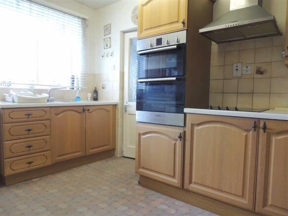 Fitted Kitchen