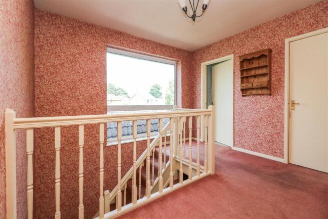 Spacious First Floor Landing