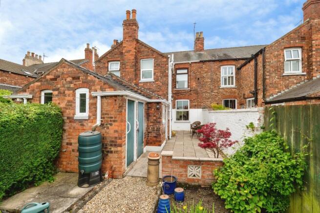 2 bed Terraced for sale Image 10