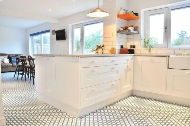 Kitchen/Diner/...