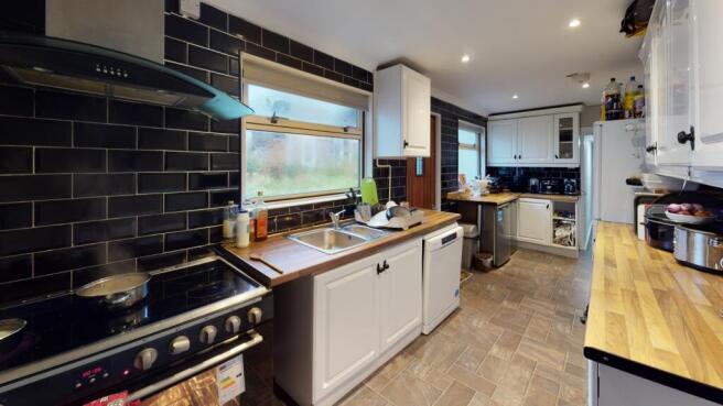 400-Fishponds-Road-Kitchen(2)