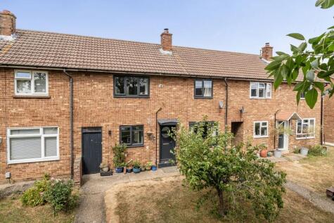 Gresham Way, Shefford, SG17
