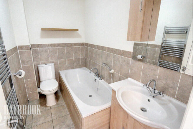 Photo 13