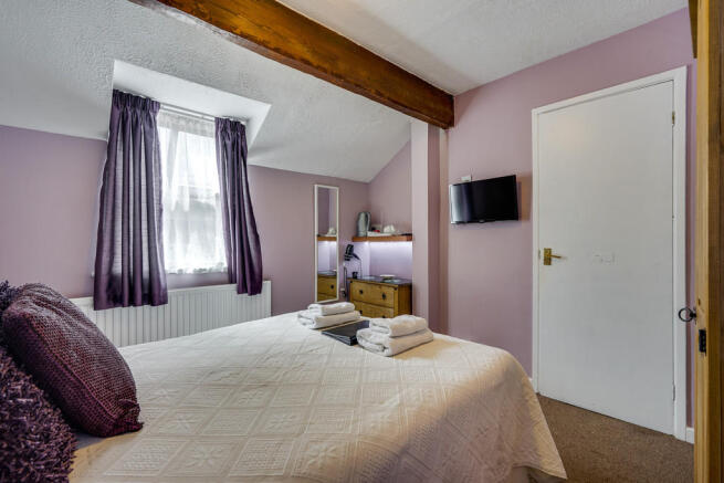 Letting Bedroom 6...