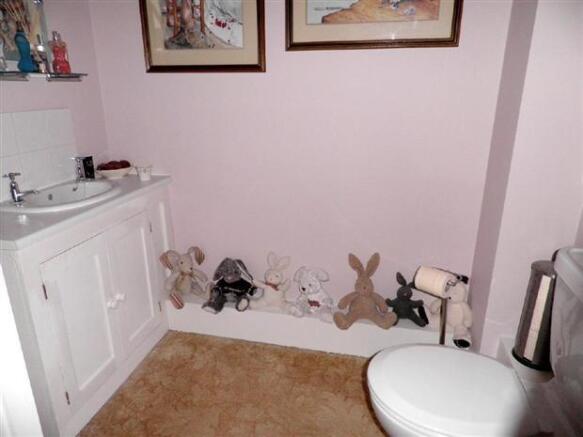 Photo 10
