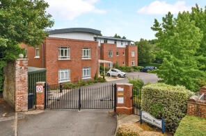4, Butlers Place, Portsmouth Road, Milford, Godalming GU8 5EX