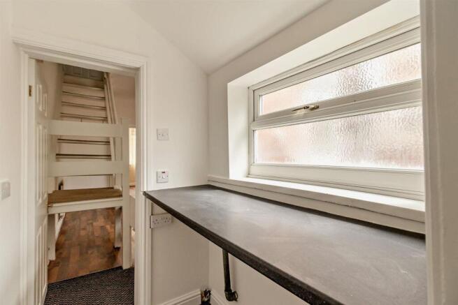 2 bed House for sale Image 9