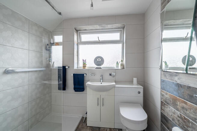 3 bed Semi-Detached for sale Image 9
