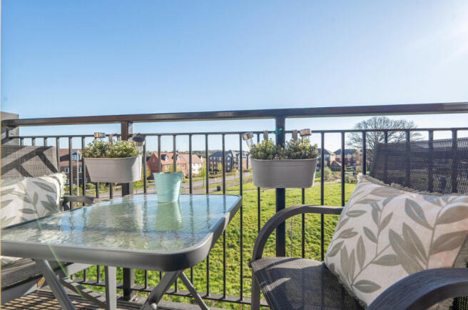 1438391-13-69d4c2...