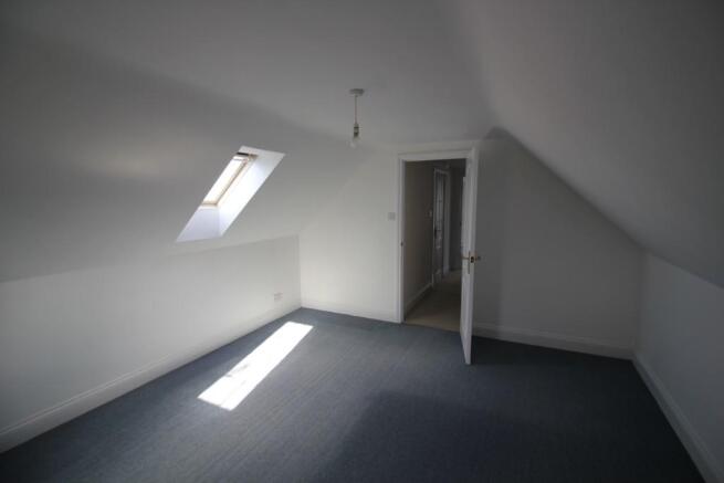 First floor bedroom3